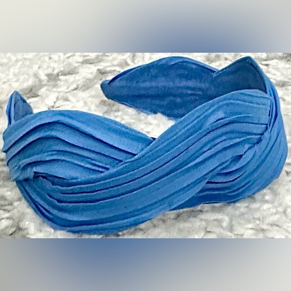‼️RARE‼️🎸Nordstrom🎸🔥NWT🔥Blue Pleated/Braided Headband